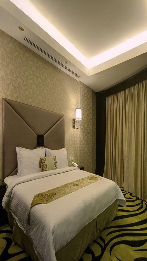 Sanam Hotel Suites - Riade Exterior foto