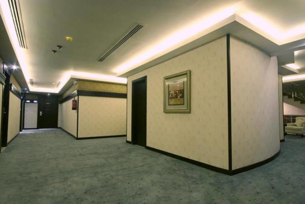 Sanam Hotel Suites - Riade Exterior foto