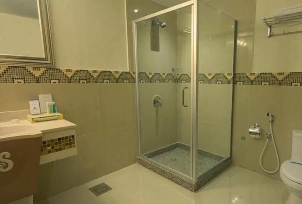 Sanam Hotel Suites - Riade Exterior foto